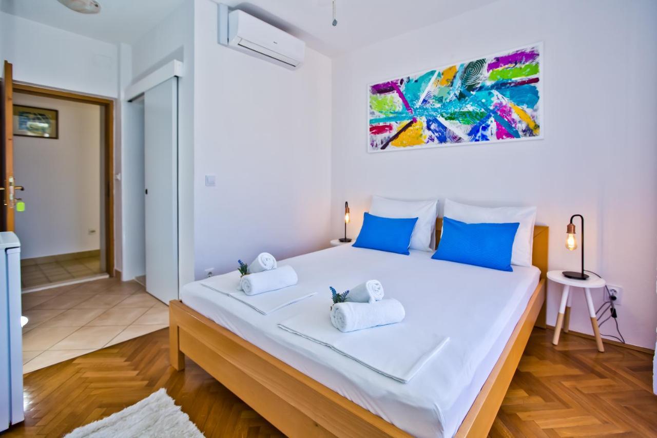 Apartments And Rooms Marija Đảo Hvar Ngoại thất bức ảnh